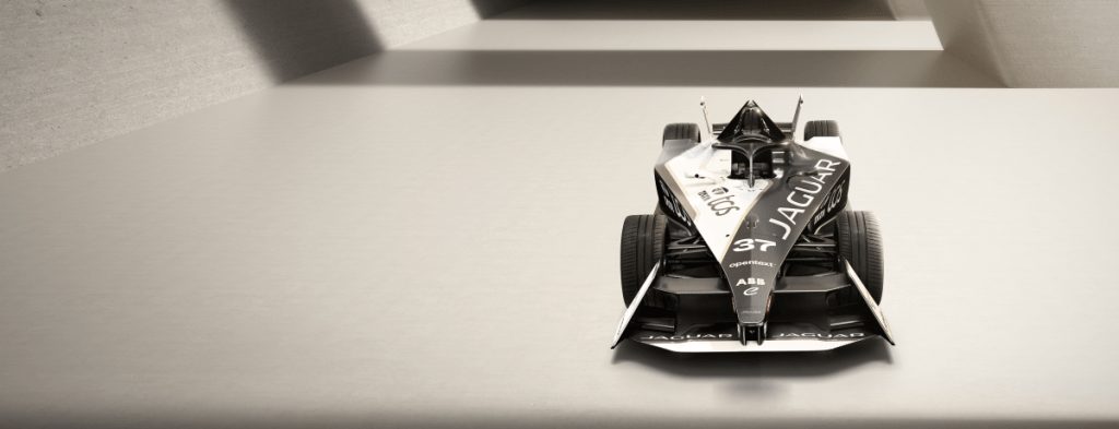 JAGUAR TCS RACING STARTET MIT DER STÄRKSTEN FAHRERPAARUNG IN SEINE ACHTE FORMEL-E-SAISON