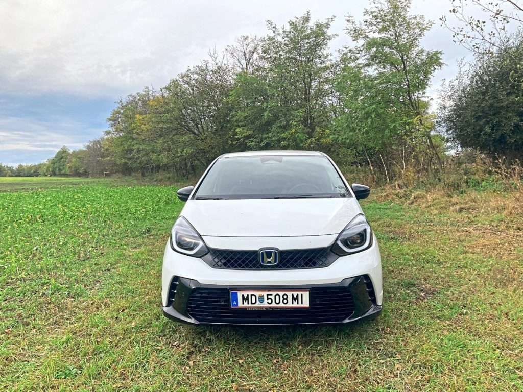 Kurztest Honda Jazz e:HEV: Praktischer kann’s keiner