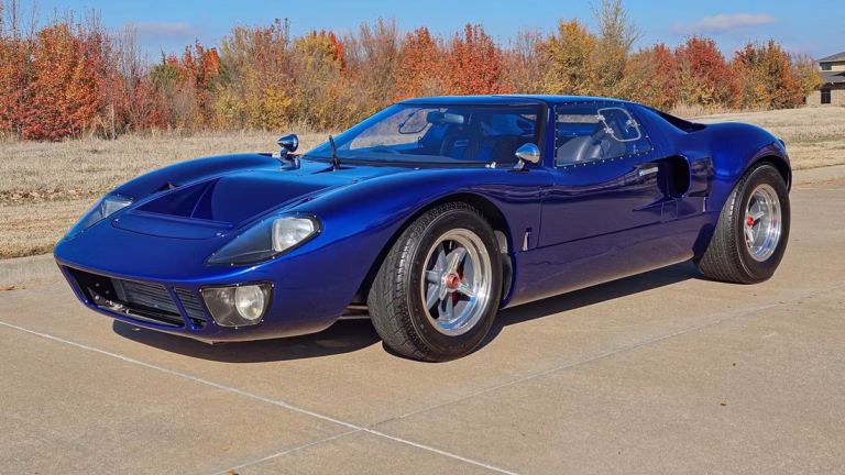FORD GT40 AUS LE MANS 66 IM VERKAUF