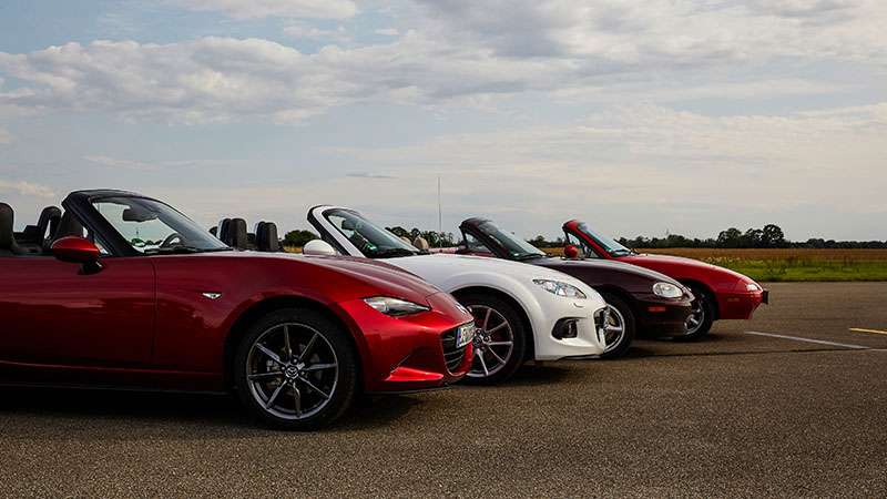 35 Jahre Mazda MX-5 35 Jahre Mazda MX-5