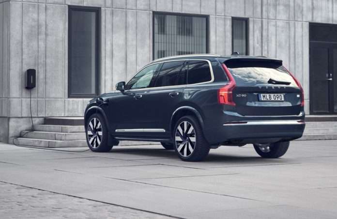 vovlo-xc90-recharge-t8-awd-c-volvo