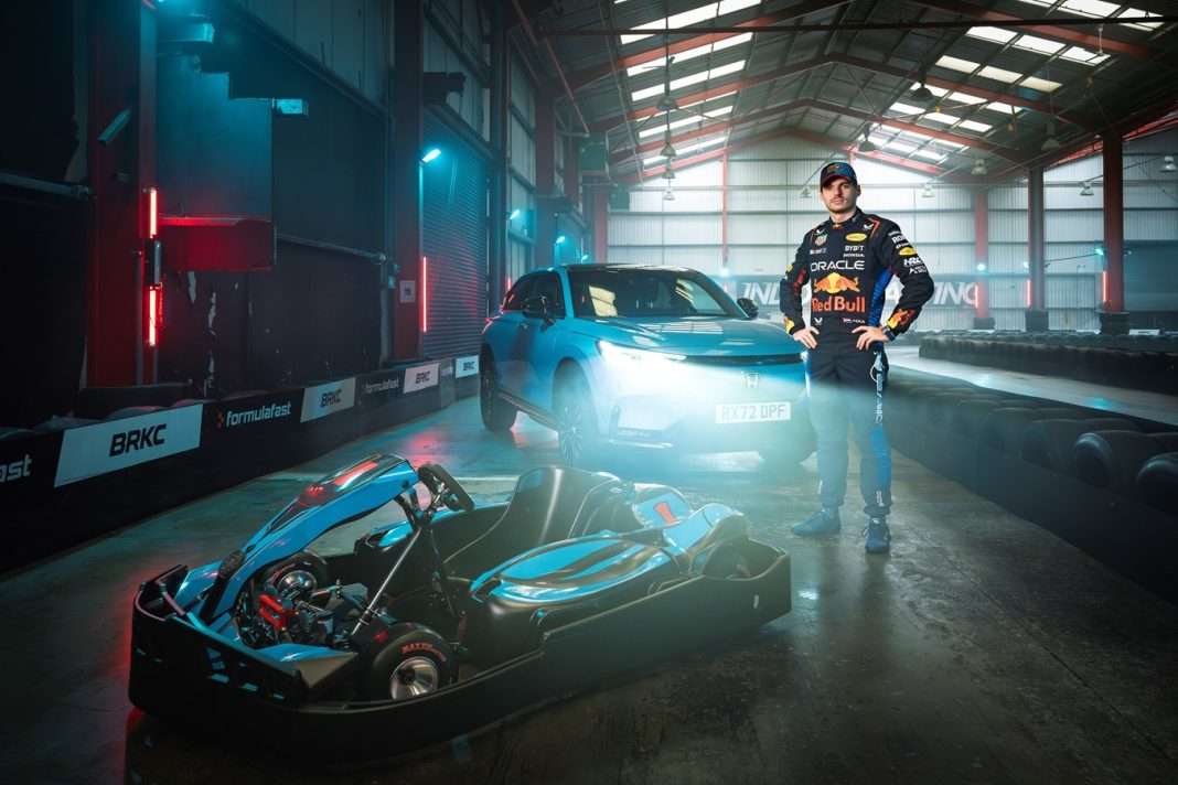 Max Verstappen erhält „elektrisierende“ Reaktionen von Rennfahrern der nächsten Generation und dem Honda e:Ny1 Max Verstappen erhält „elektrisierende“ Reaktionen von Rennfahrern der nächsten Generation und dem Honda e:Ny1