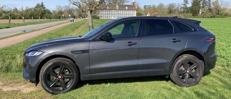 Mit dem Edel-SUV Jaguar F-Pace über Brandenburgs Landstraßen