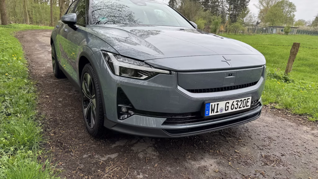 Dieses Facelift war bitternötig: Polestar 2 spielt in der Mittelklasse vorn mit