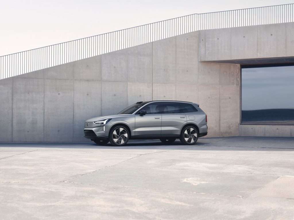 Volvo EX90 gewinnt bei der Auto Trophy Elektro 2024
