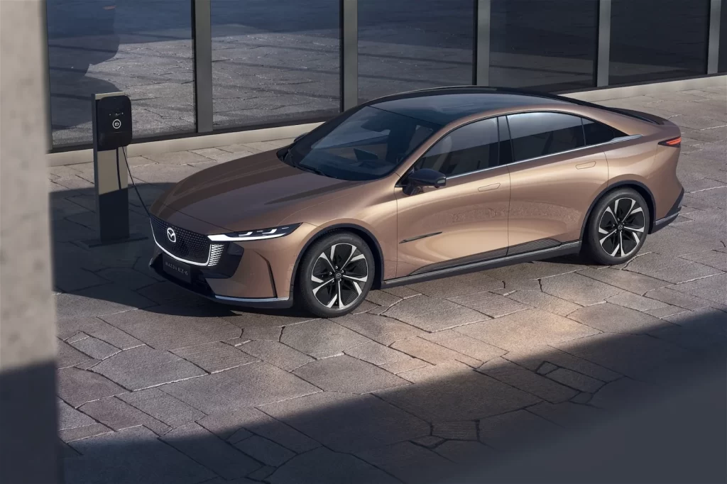 Mazdas erste E-Limousine geht in Produktion