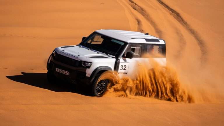 DEFENDER RALLY SERIES FÄHRT NACH MAROKKO