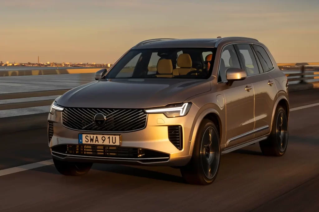 Volvo XC90: Auffrischung für das SUV-Urgestein