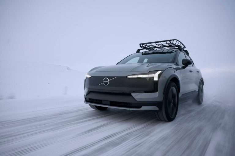 Der neue Volvo EX30 Cross Country: Vollelektrisch ins Abenteuer