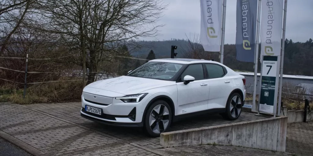 Polestar 2 (2025): Alltagstest zeigt Stärken und Schwächen