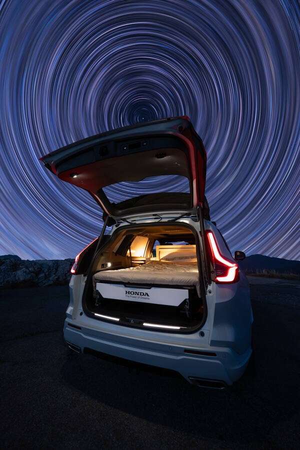 HONDA FEIERT 30 JAHRE CR-V MIT DEM CAMPING-KONZEPT „Dream Pod“ HONDA FEIERT 30 JAHRE CR-V MIT DEM CAMPING-KONZEPT „Dream Pod“