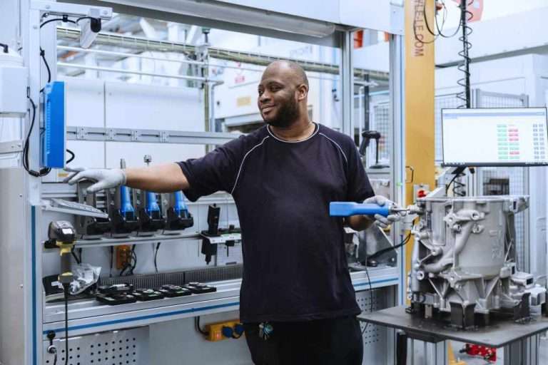 JLR DRIVES OVER £100M OF VALUE FROM REUSE INITIATIVES TO CUT WASTE AS IT TRANSFORMS ITS INDUSTRIAL OPERATIONS FOR ELECTRIFICATION