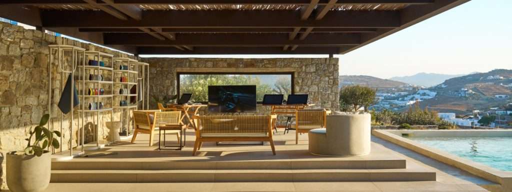 ERBE, DESIGN UND INNOVATION: DAS RANGE ROVER HOUSE MYKONOS FEIERT 55 JAHRE LUXUS