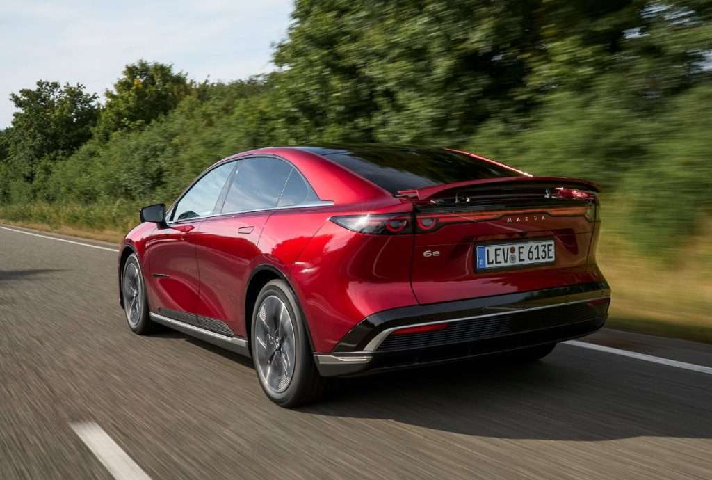 Mit dem 6e macht Mazda der Generation E wieder Lust auf Limousinen. Erster Fahrbericht!
