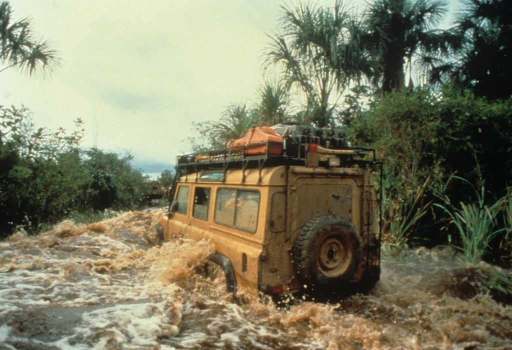 LAND ROVER CLASSIC CURATES A 75-YEAR HISTORY OF GREAT EXPEDITION VEHICLES FOR 2025 PEBBLE BEACH CONCOURS D’ELEGANCE LAND ROVER CLASSIC CURATES A 75-YEAR HISTORY OF GREAT EXPEDITION VEHICLES FOR 2025 PEBBLE BEACH CONCOURS D’ELEGANCE