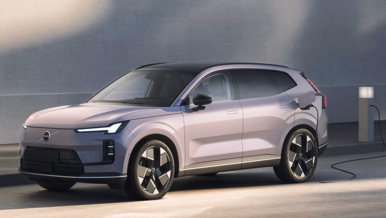 Volvo XC70: Plug-in-Hybrid mit Mega-Reichweite