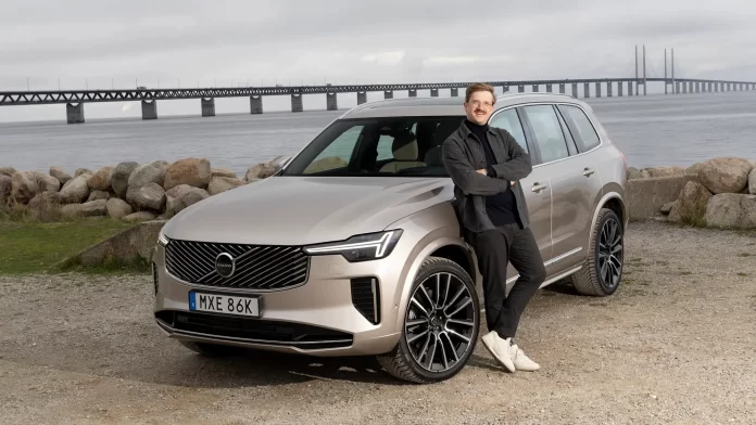 volvo-xc90-2411_ec6aw6