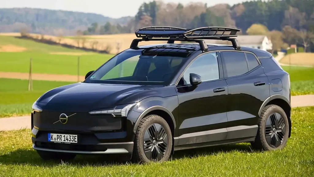 Der Volvo EX30 Cross Country im Dauertest: Kompaktes E-SUV mit echter Abenteuerlust