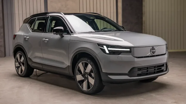 Gelifteter Volvo EX40 und XC40 im Test: Design-Schärfung, Sensor-Aufrüstung und Google Gemini