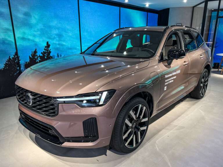 Erster Test: 2028 Volvo XC60 Plug-in Hybrid mit umfassenden Updates